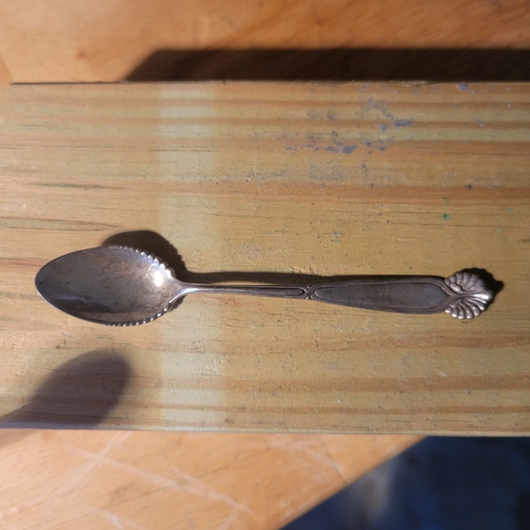 1880 Tiffany & Company Spoon Ring in Sterling Silver size 5 - Picture 6 of 16